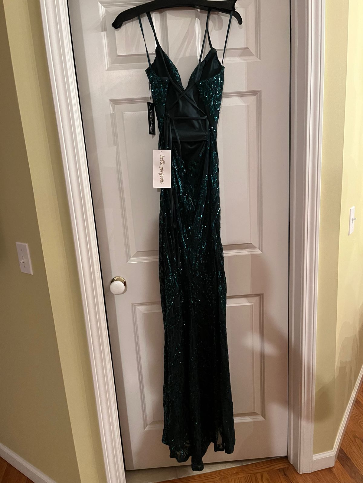 La Femme Size 6 Prom Green Floor Length Maxi on Queenly