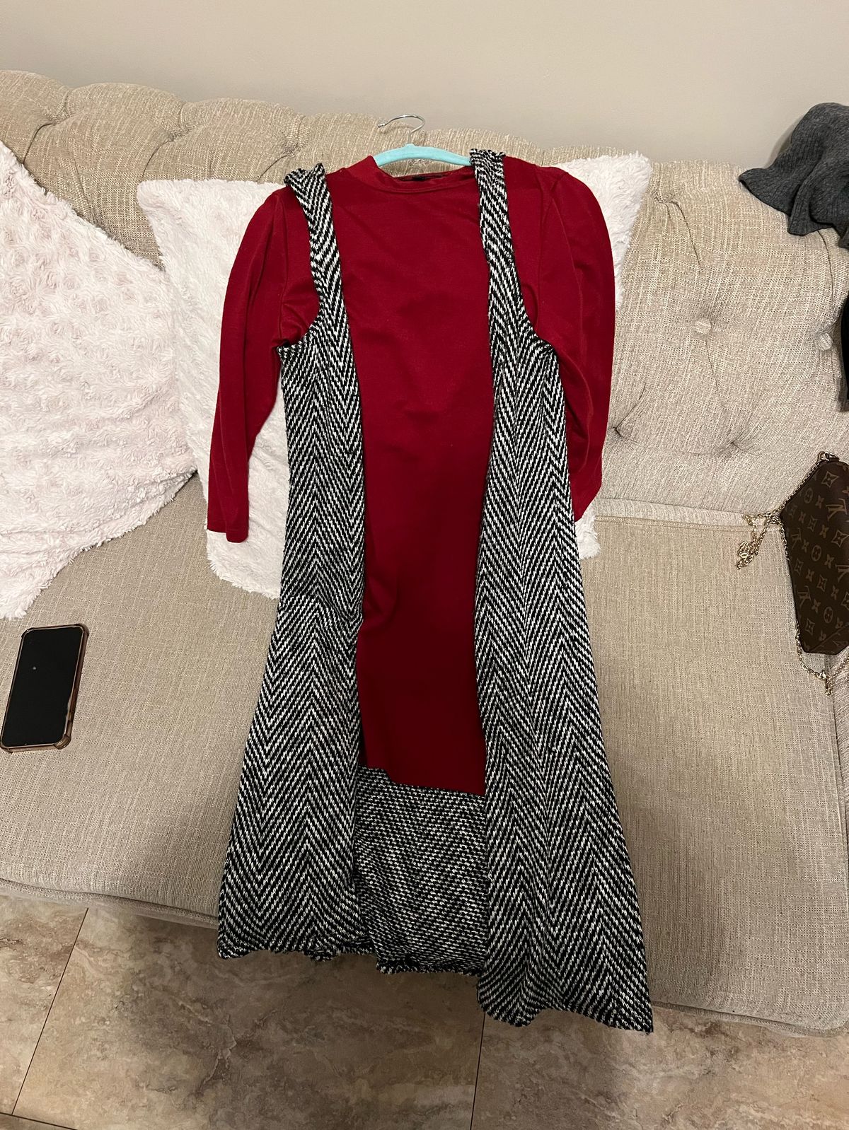 Girls Size 12 Burgundy Red Cocktail Dress on Queenly