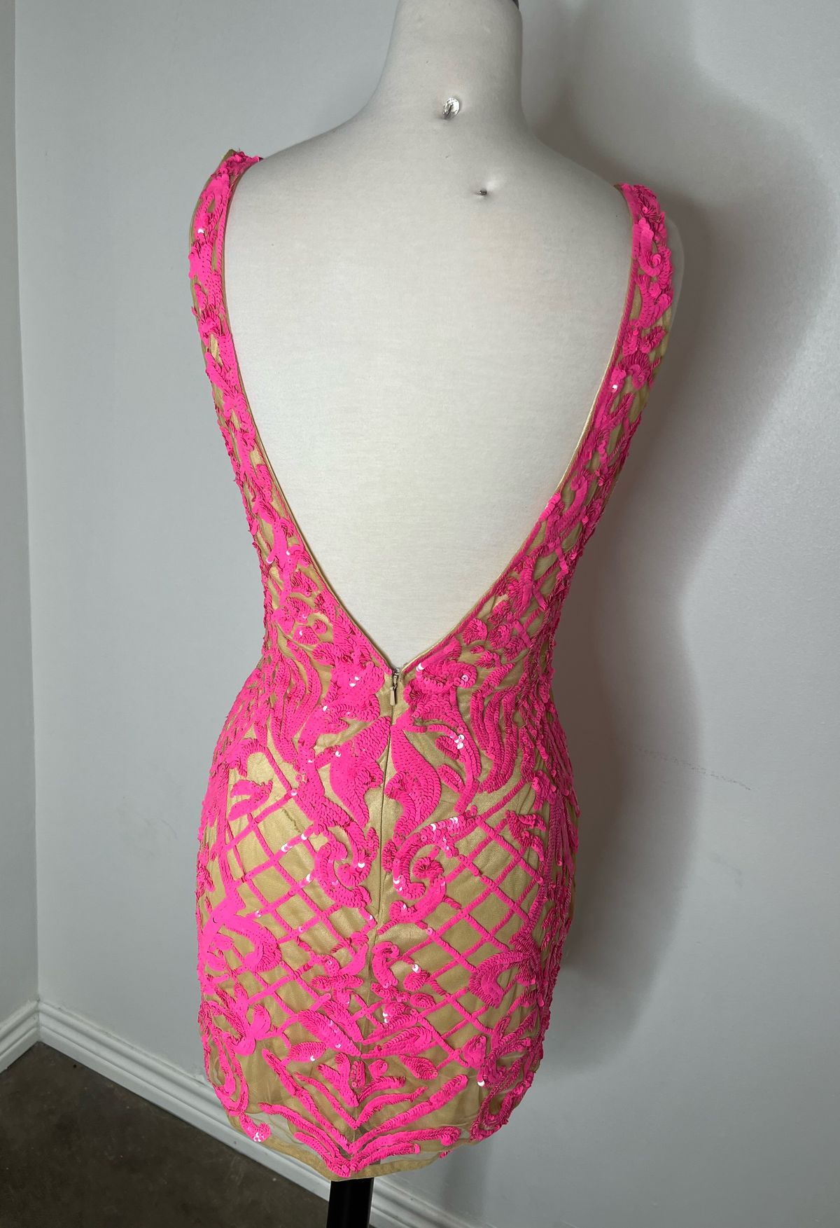 Primavera Size 4 Pink Cocktail Dress on Queenly