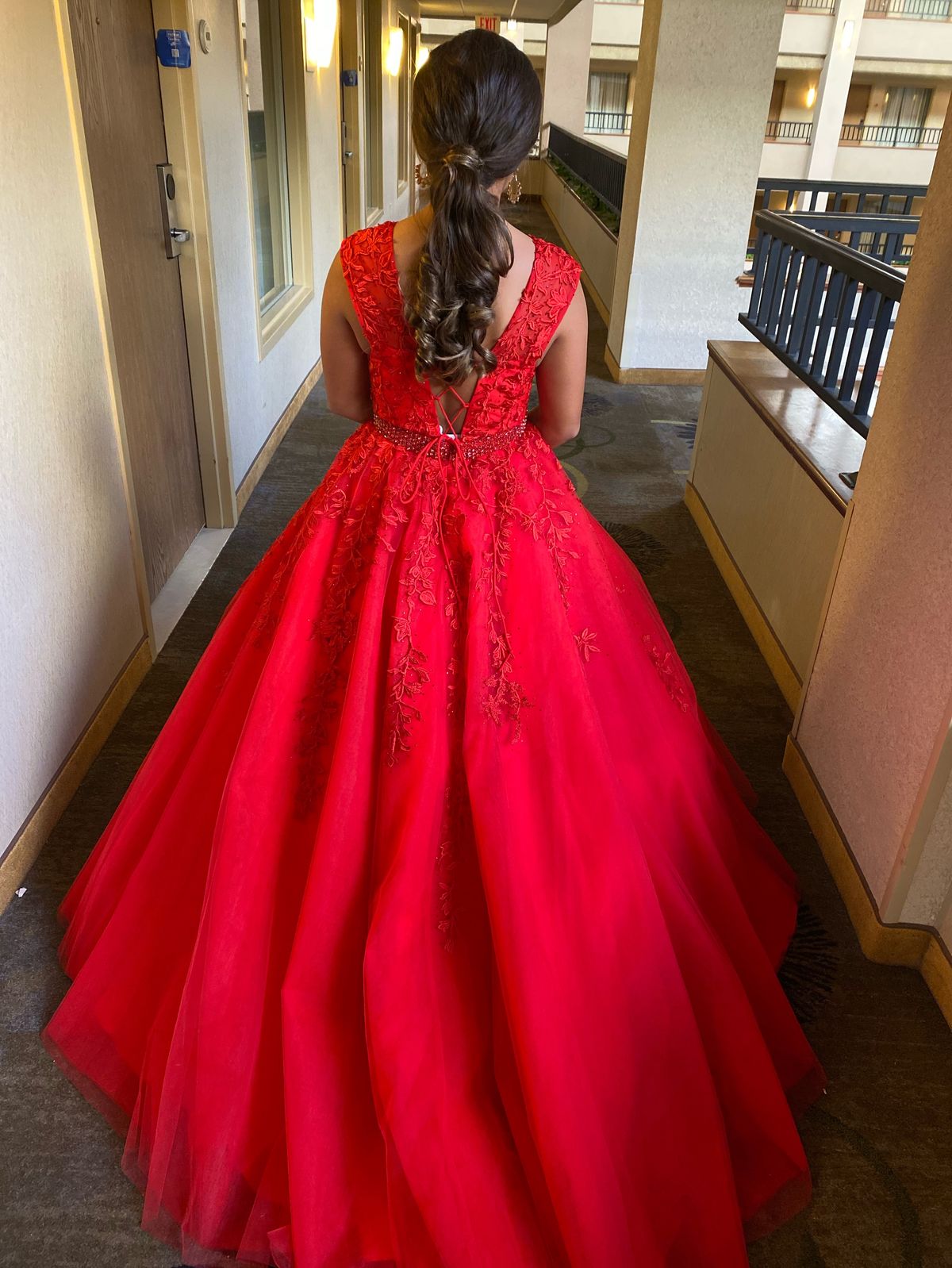 Sherri Hill Girls Size 14 Pageant High Neck Lace Red Ball Gown on Queenly