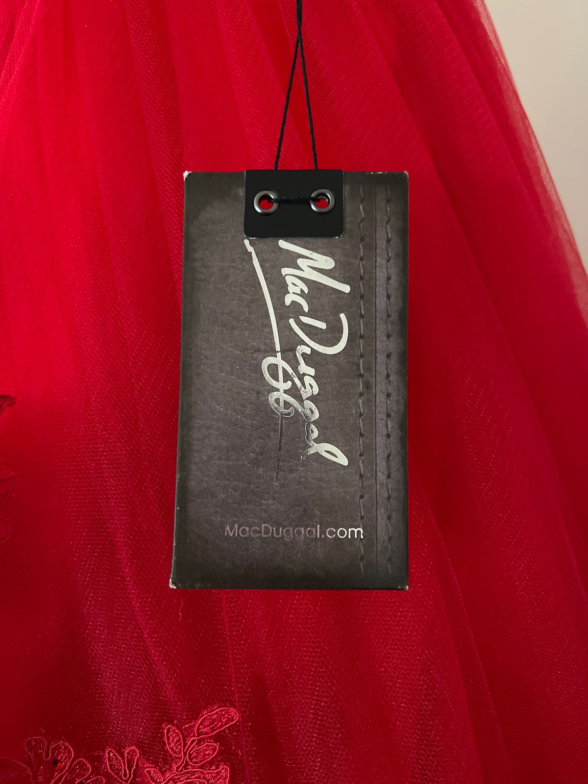 Mac Duggal Size 8 Prom Red Ball Gown on Queenly