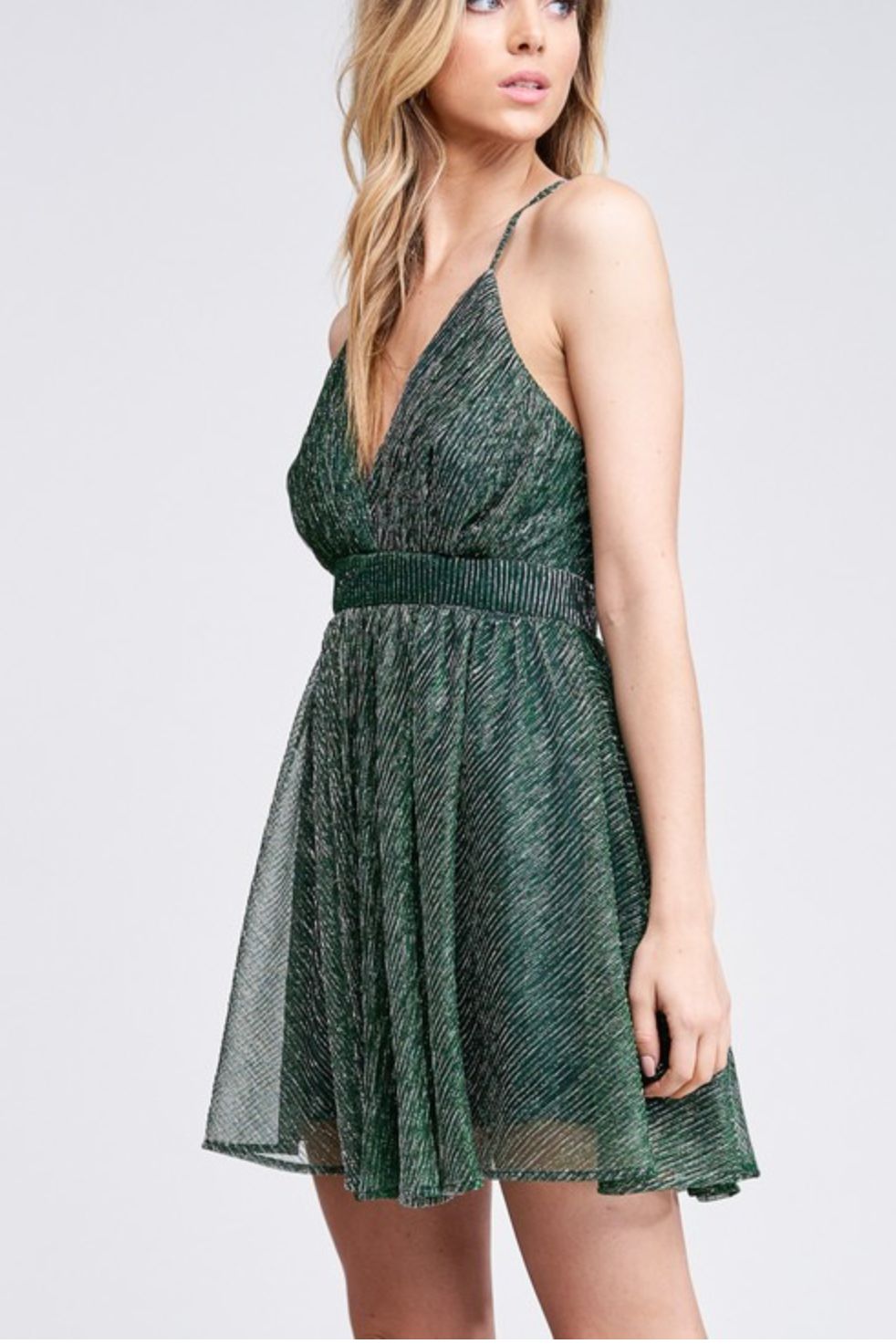 Style LD3103 The Clothing Company Size 2 Emerald Green Cocktail Dress on Queenly