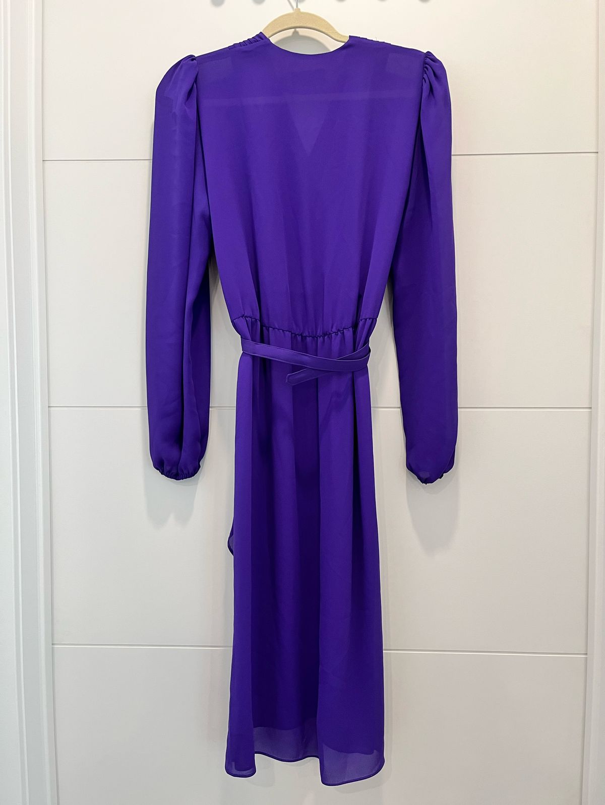 Lizzy and Johnny Size 8 Purple Cocktail Dress on Queenly