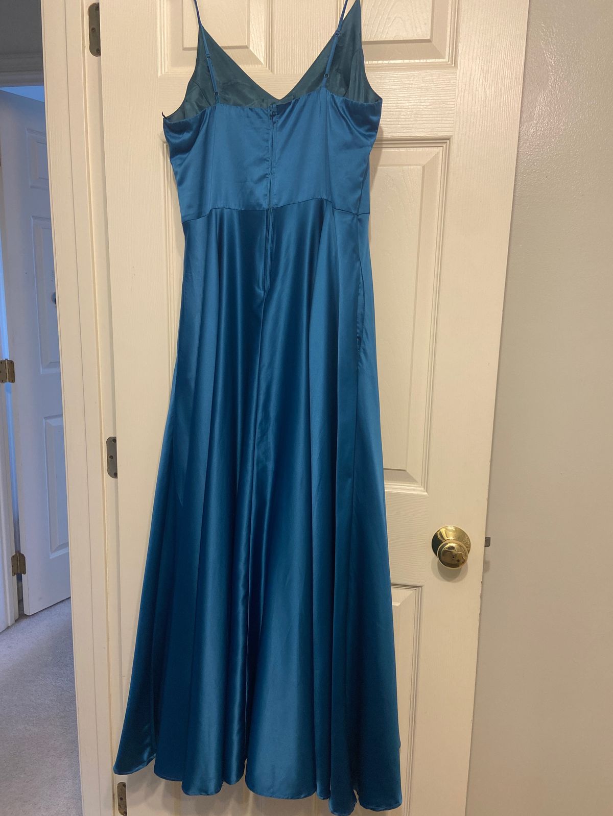Size 12 Prom Blue A-line Dress on Queenly