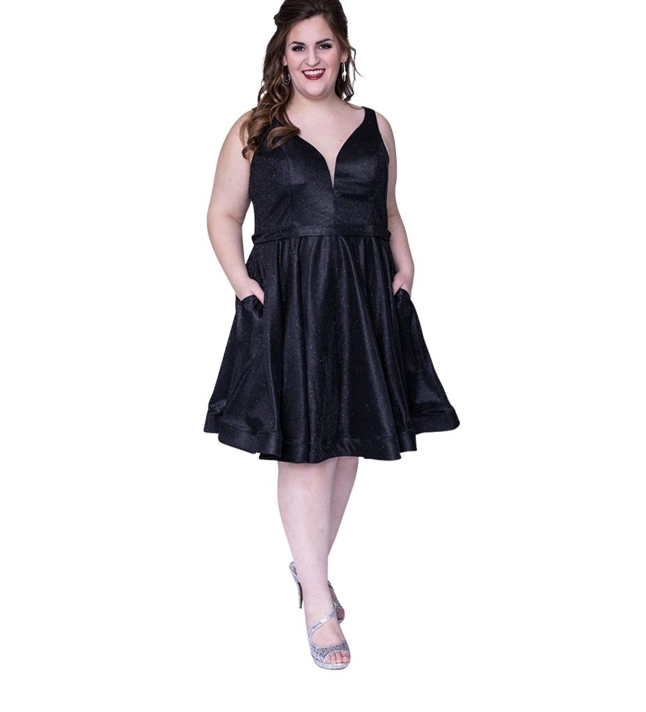 Style Haven Sydneys Closet Plus Size 16 Homecoming Plunge Sequined Black Cocktail Dress on Queenly