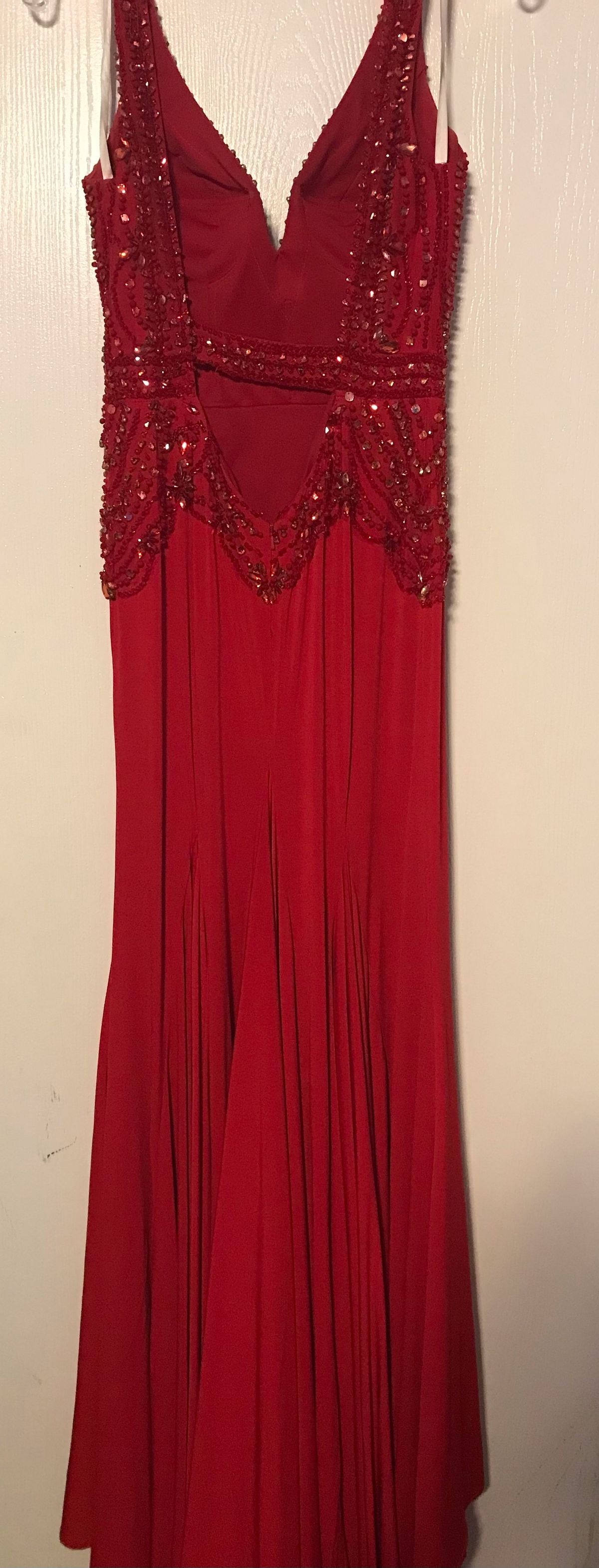 Mac Duggal Size 8 Prom Red Floor Length Maxi on Queenly