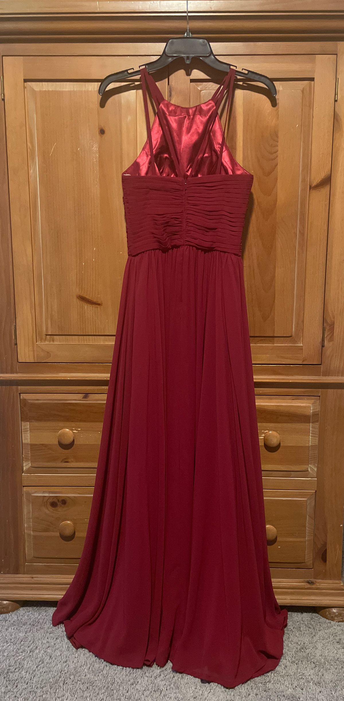 Size 2 Wedding Guest Red Dress With Train on Queenly
