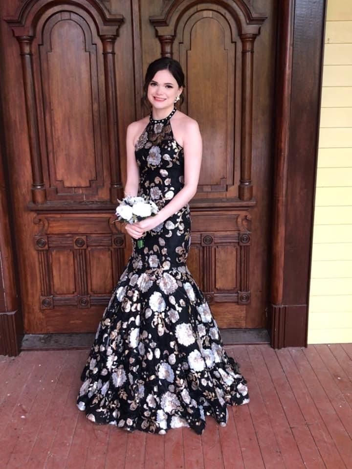 Tiffany Designs Size 0 Prom Black Dress With Train on Queenly