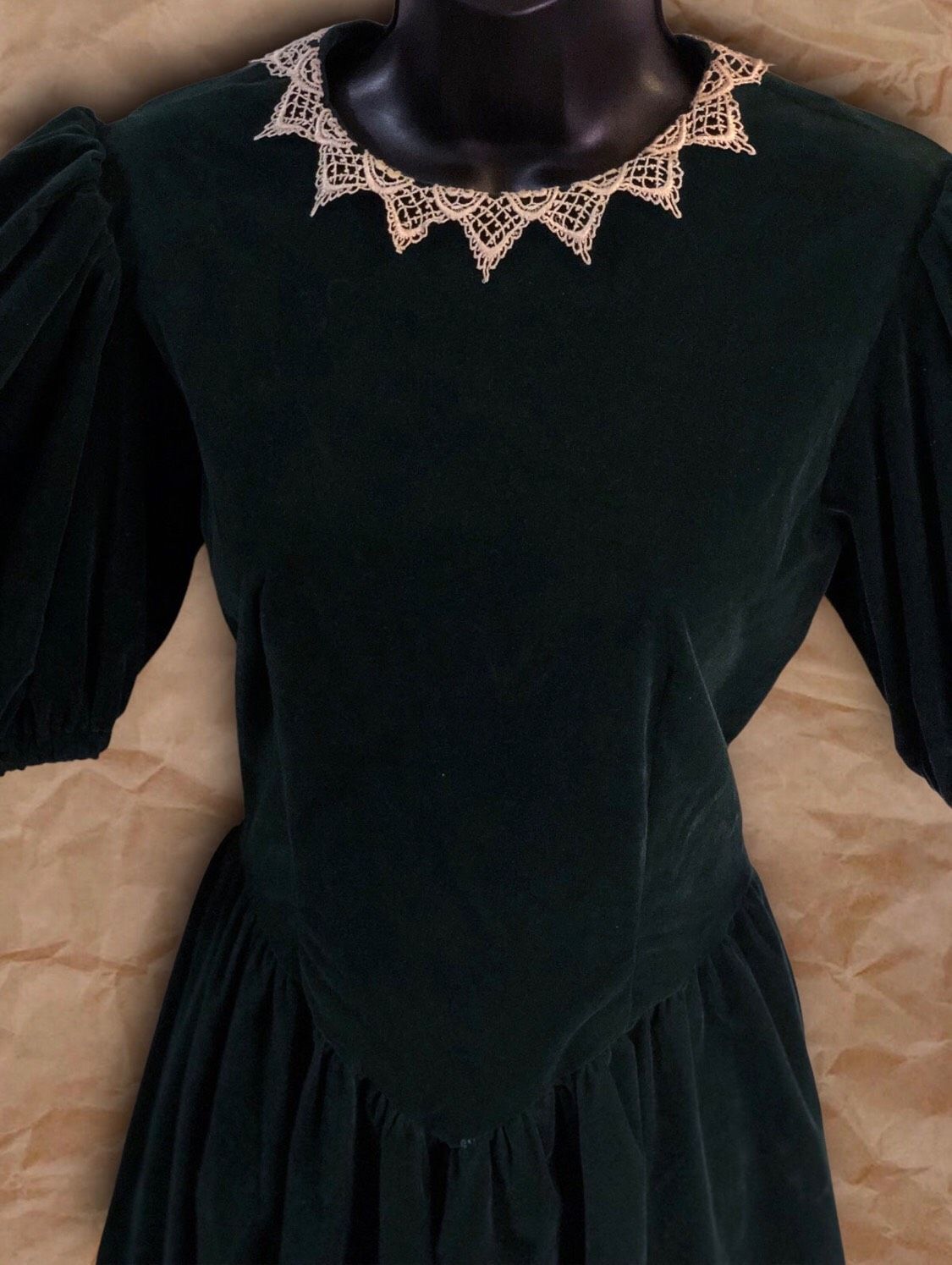 Vintage Handmade Size 10 Prom High Neck Lace Green Ball Gown on Queenly