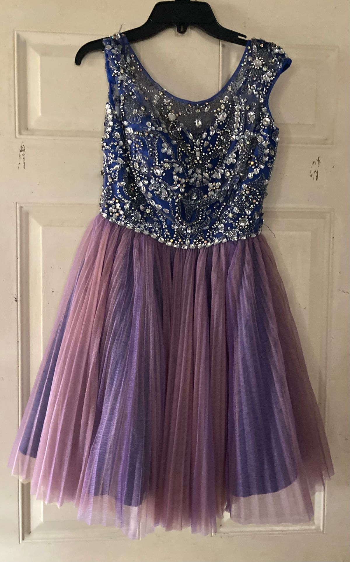 Size 0 Purple Ball Gown on Queenly