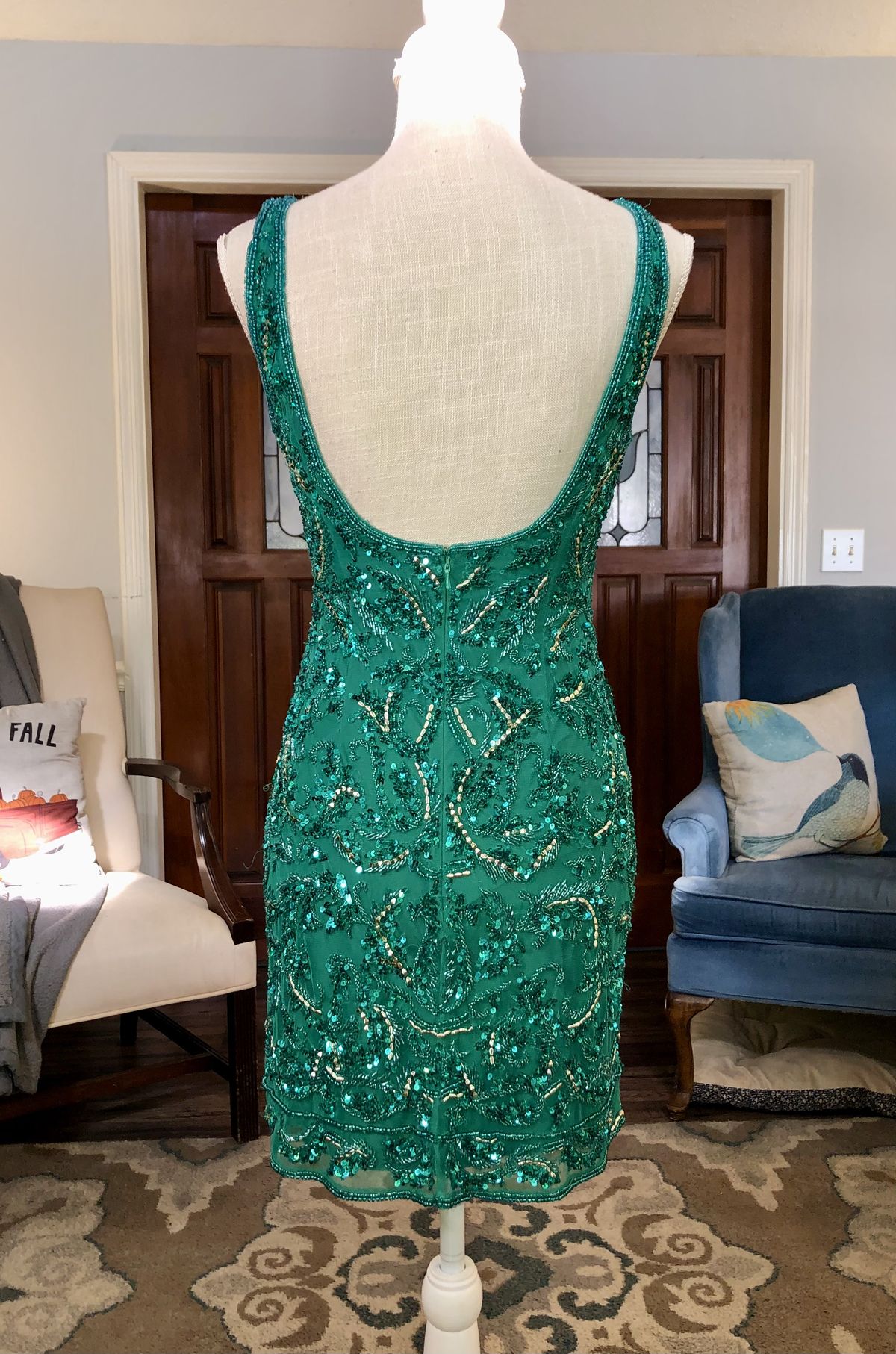 Sherri Hill Size 2 Emerald Green Cocktail Dress on Queenly