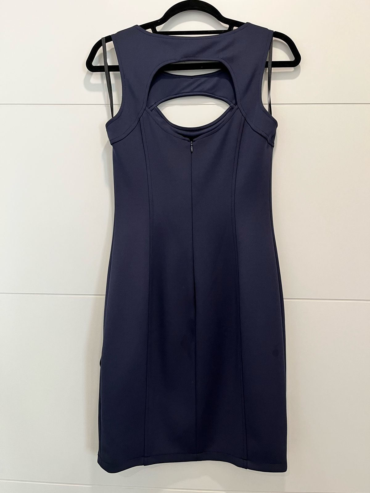 Guess Size 4 Navy Blue Cocktail Dress on Queenly