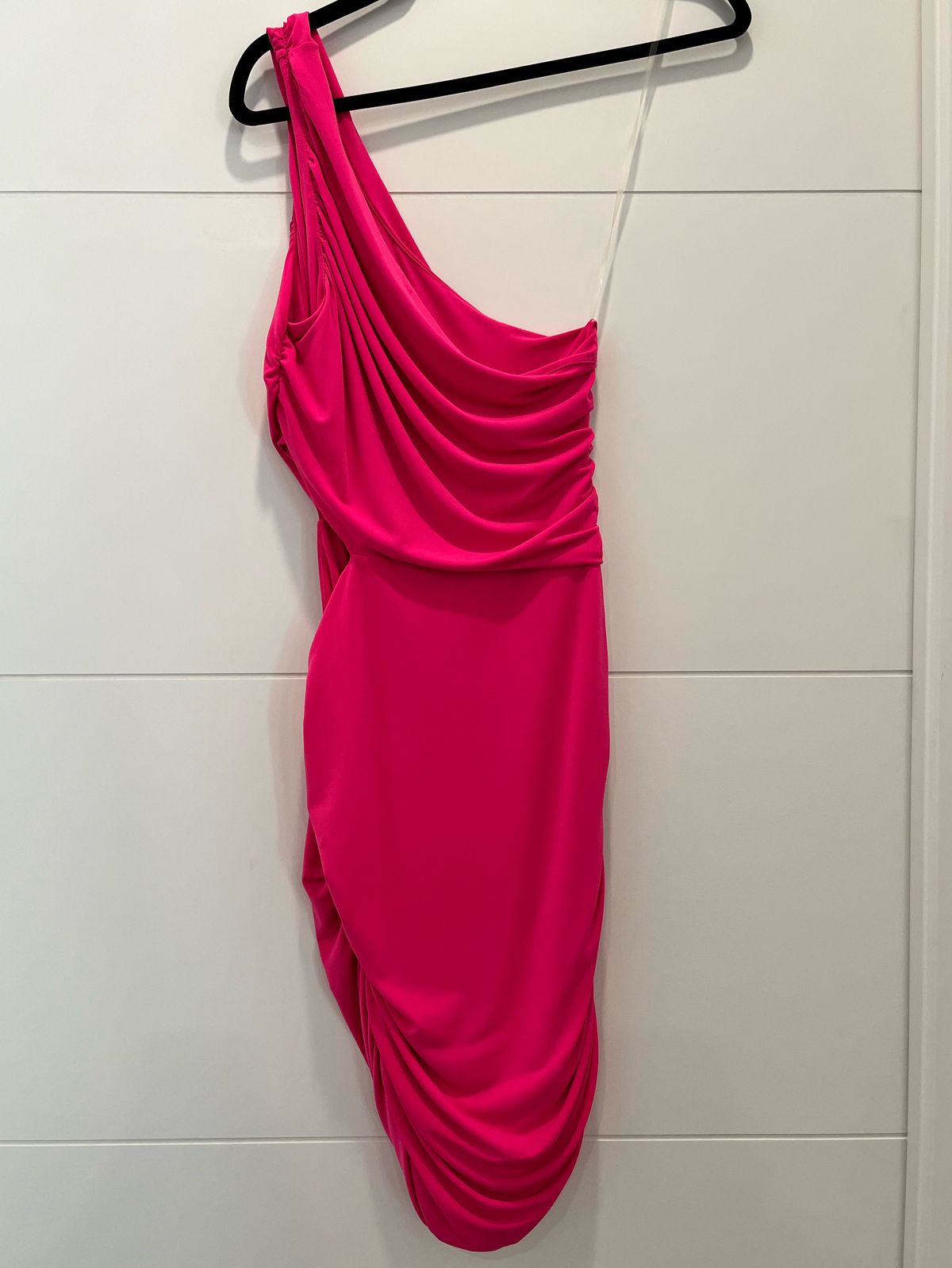 Leith Size 4 Hot Pink Cocktail Dress on Queenly