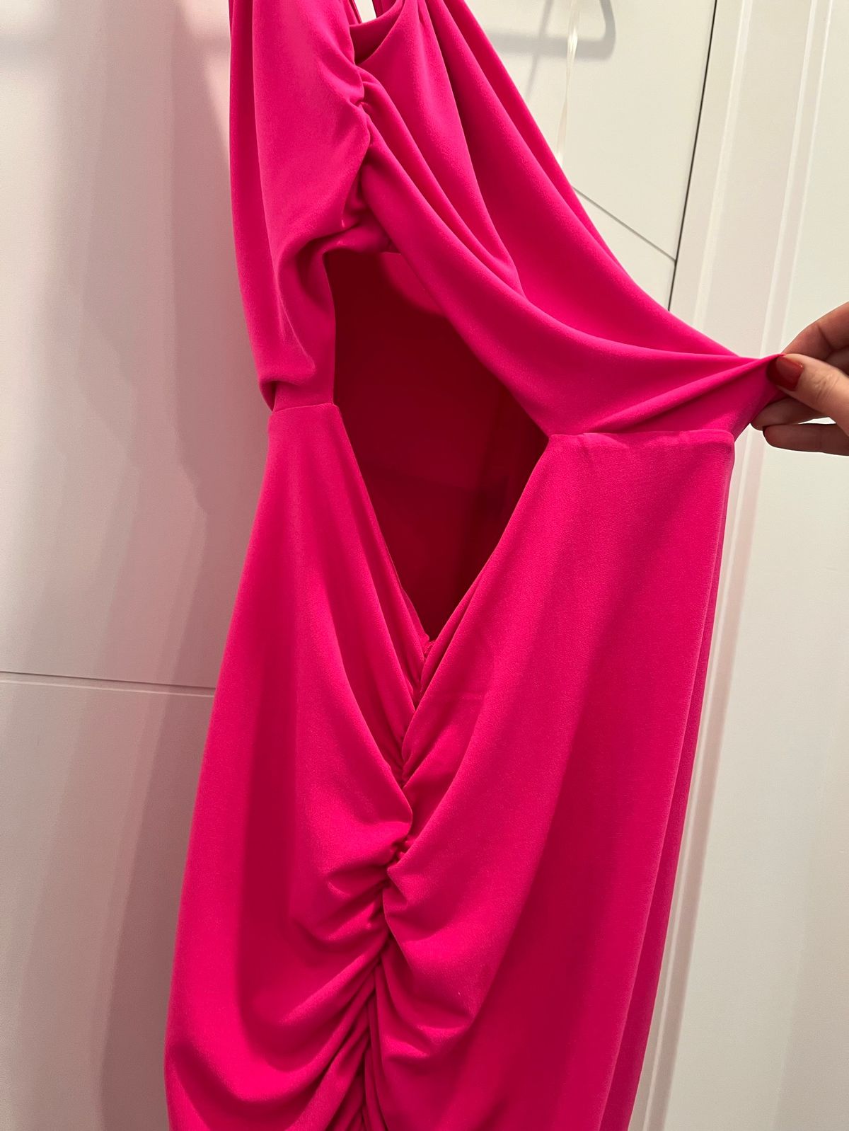 Leith Size 4 Hot Pink Cocktail Dress on Queenly
