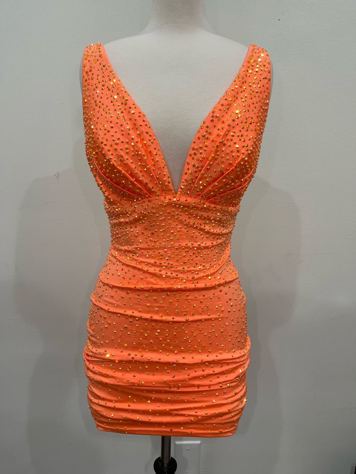 Johnathan Kayne Size 8 Nightclub Plunge Sequined Orange Cocktail Dress on Queenly