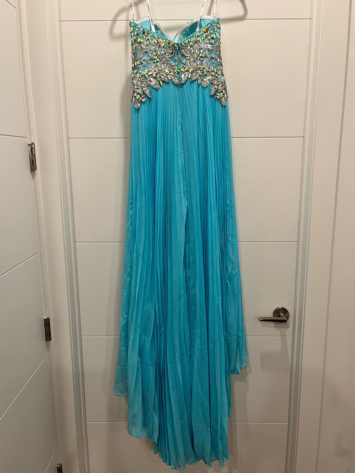 Tony Bowls Size 2 Blue Dress With Train on Queenly