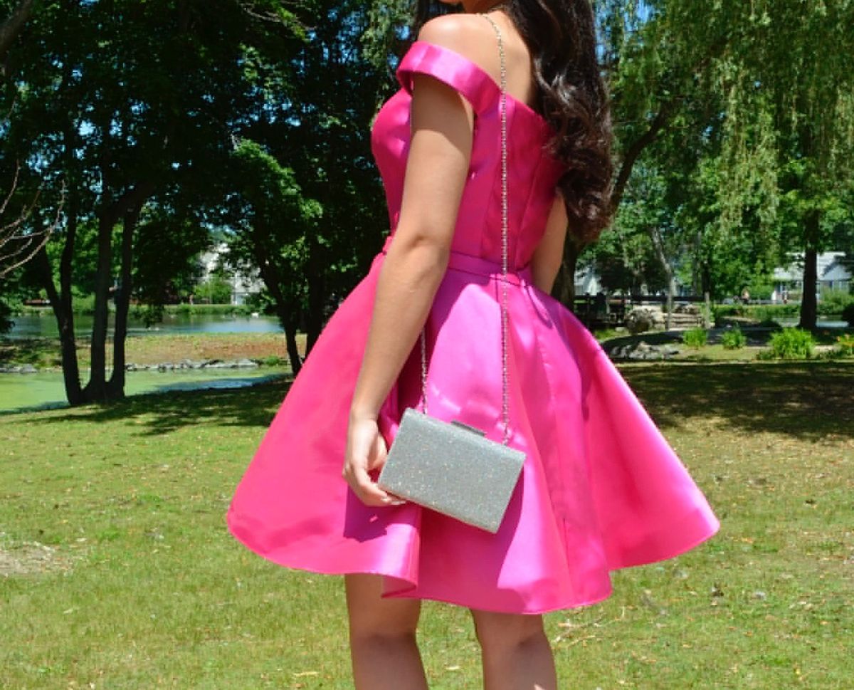 Size 0 Homecoming Off The Shoulder Satin Hot Pink Cocktail Dress on Queenly