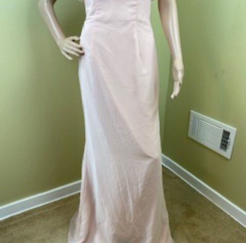 Kleinfeld Plus Size 24 Prom Nude A-line Dress on Queenly