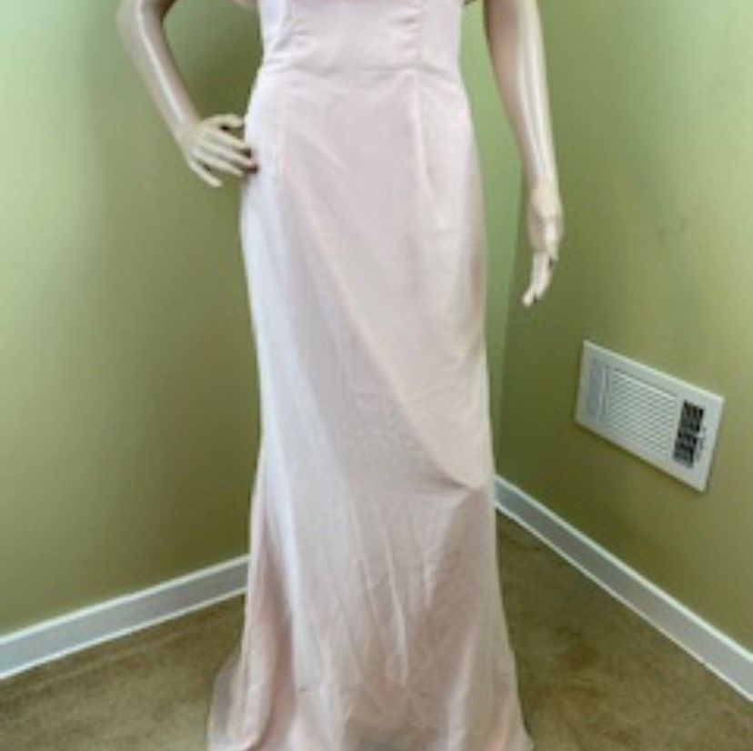 Kleinfeld Size 14 Prom Nude A-line Dress on Queenly