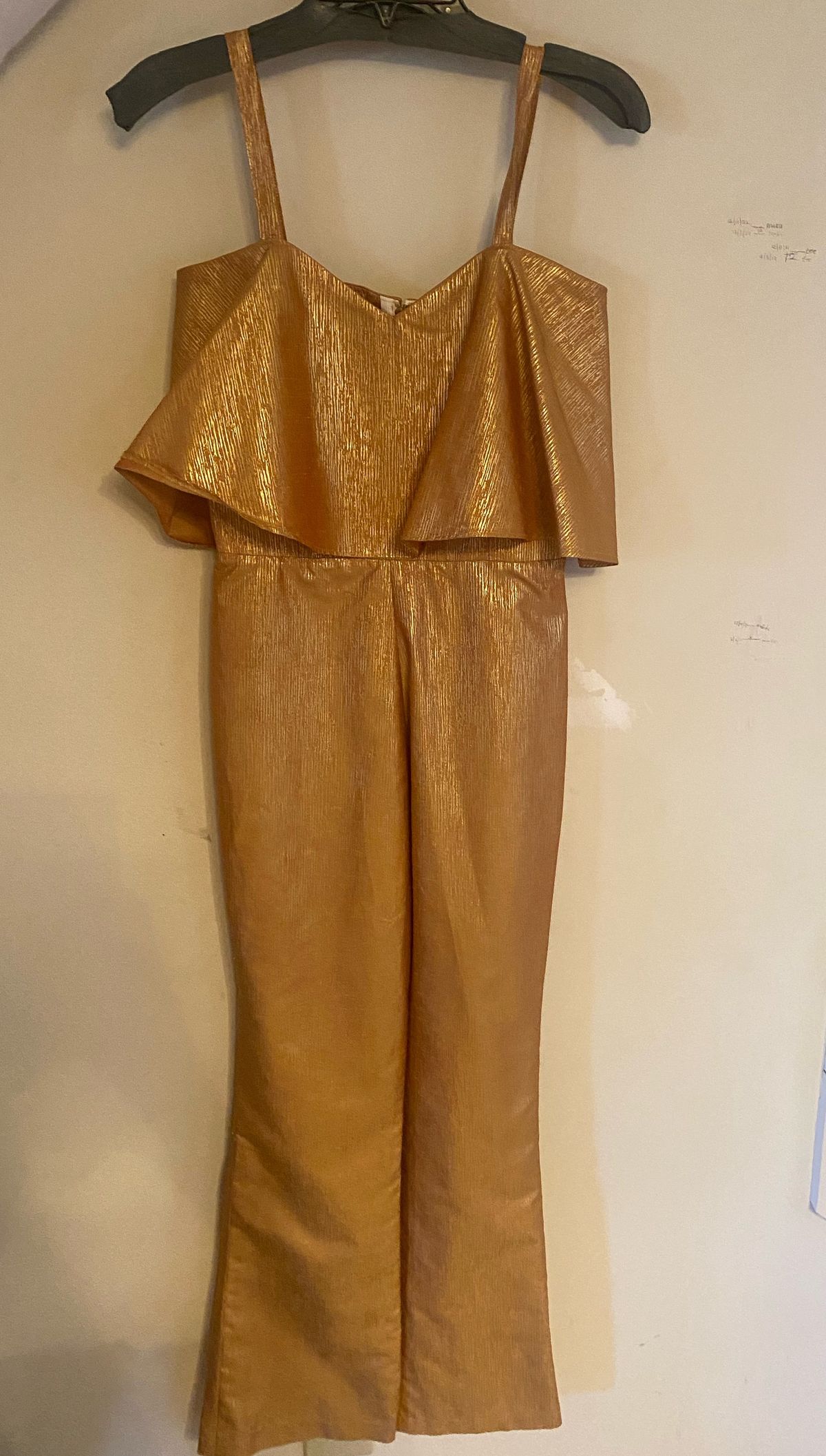 Size 2 Nightclub Gold Formal Jumpsuit on Queenly