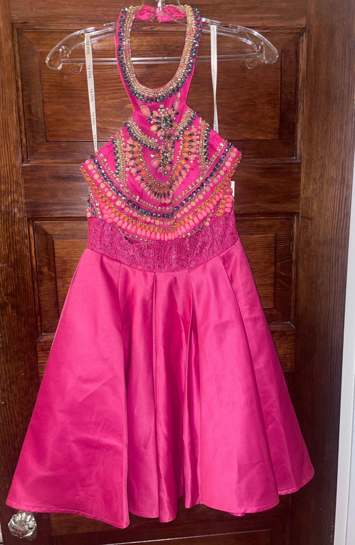 Vivi Ta Size 4 Pageant Pink Cocktail Dress on Queenly