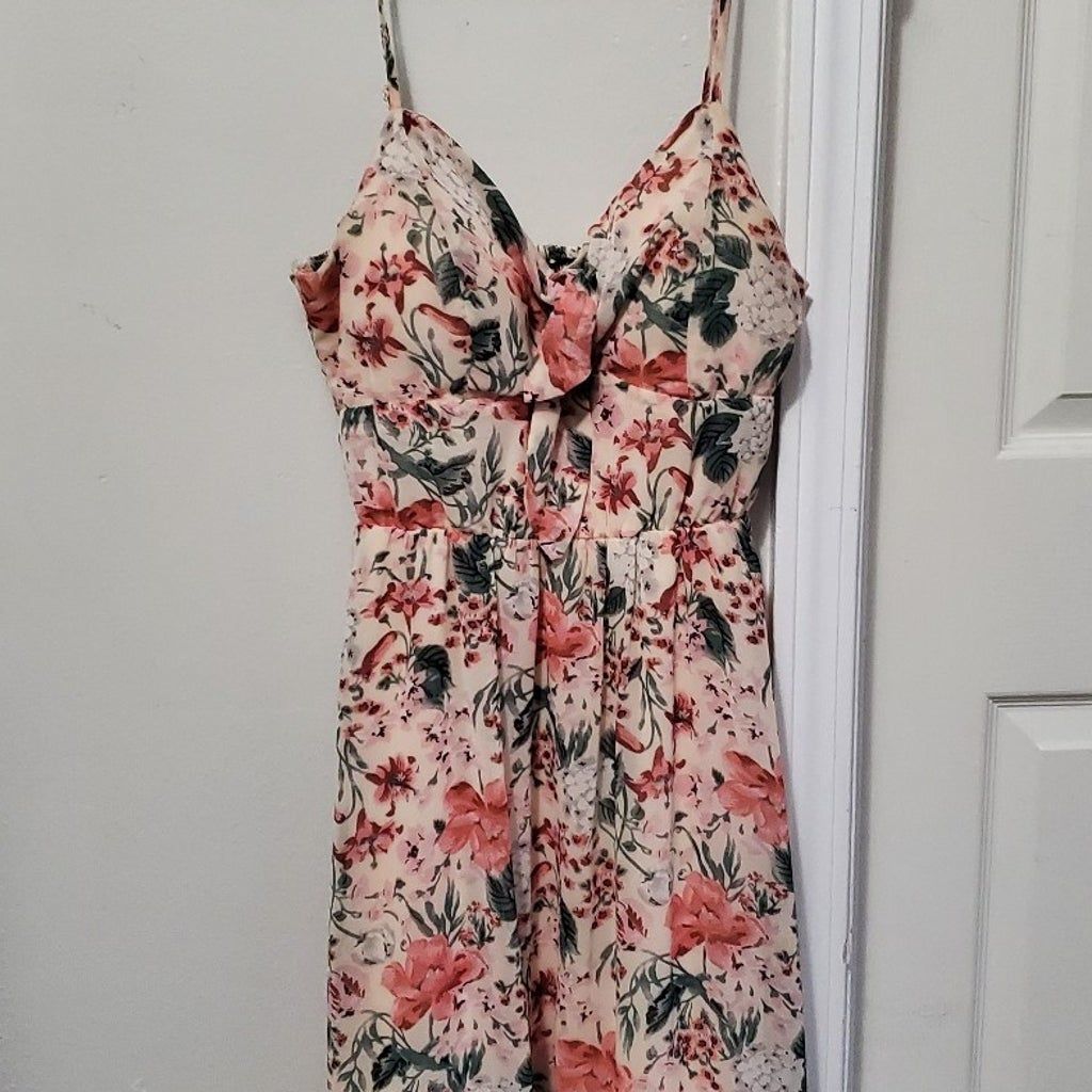 Size 12 Floral Pink Mermaid Dress on Queenly