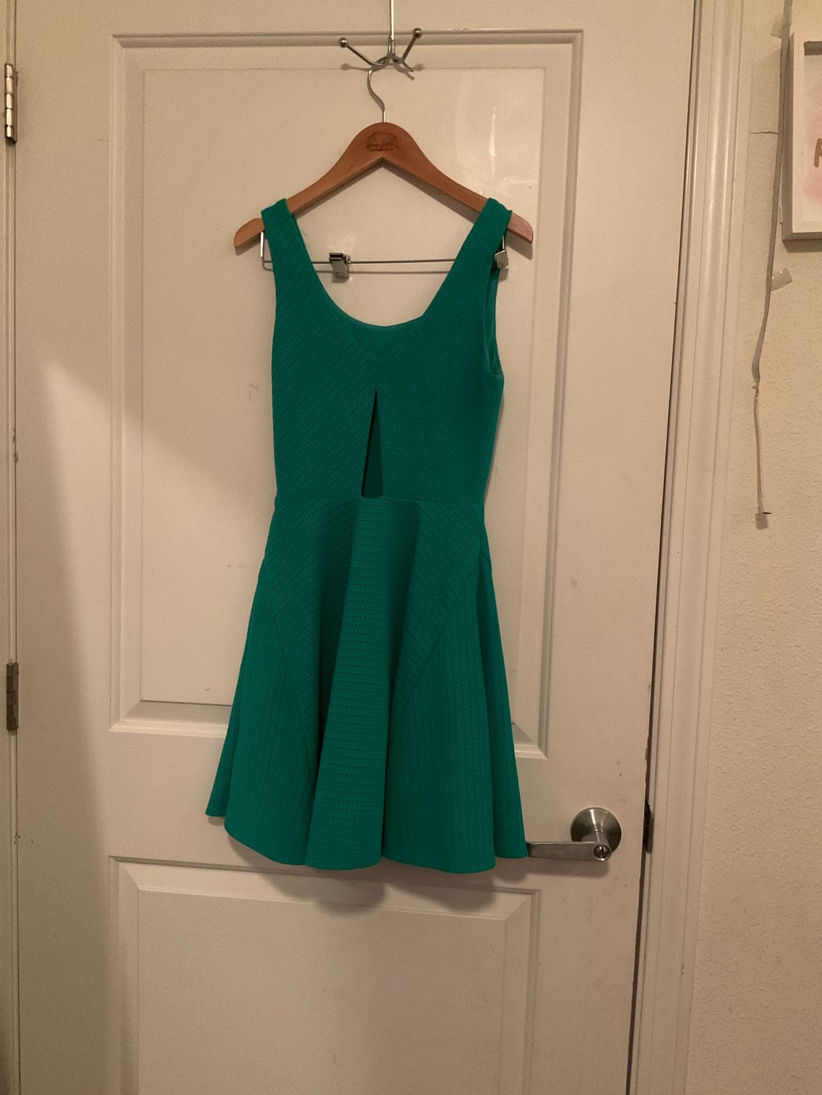 Size 0 Pageant Green Cocktail Dress on Queenly