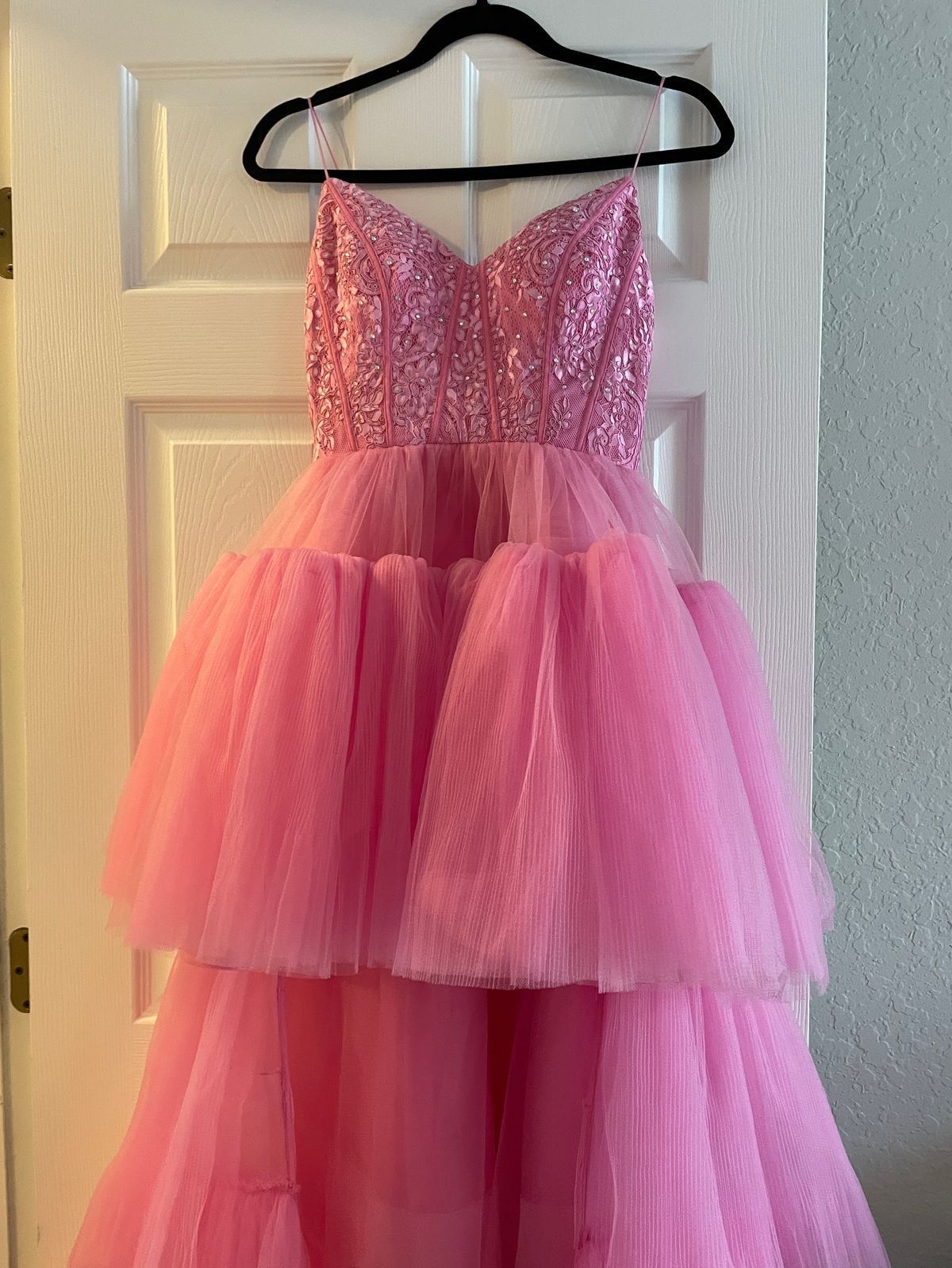 Sherri Hill Size 00 Prom Lace Hot Pink Dress With Train on Queenly