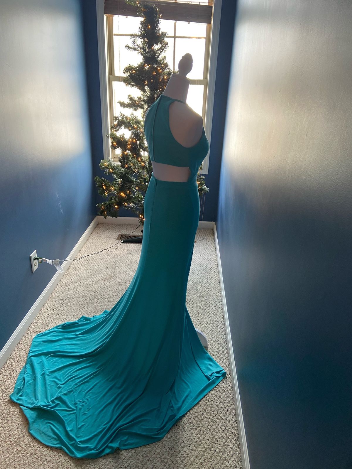 Sherri Hill Size 2 Prom High Neck Blue Side Slit Dress on Queenly