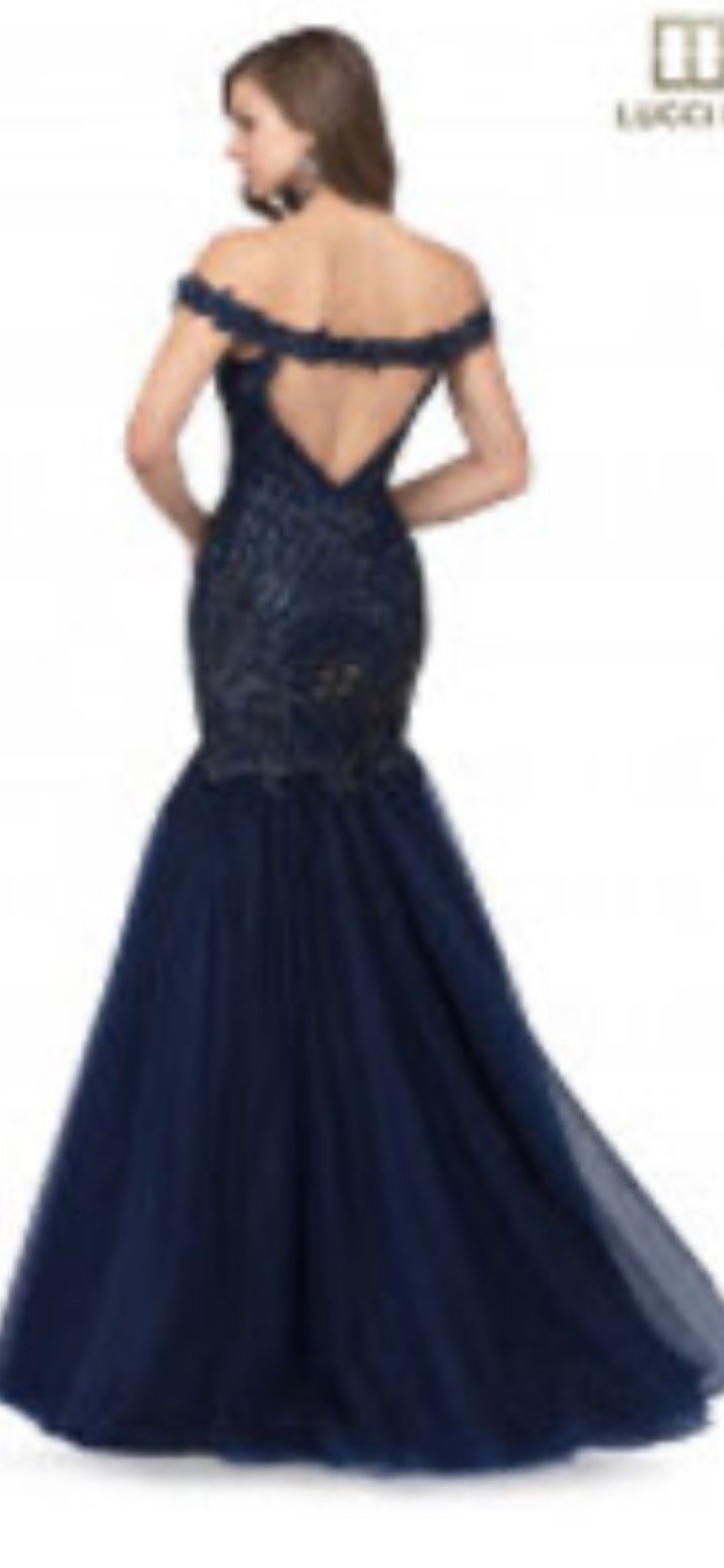 Lucci Lu Size 2 Prom Blue Mermaid Dress on Queenly