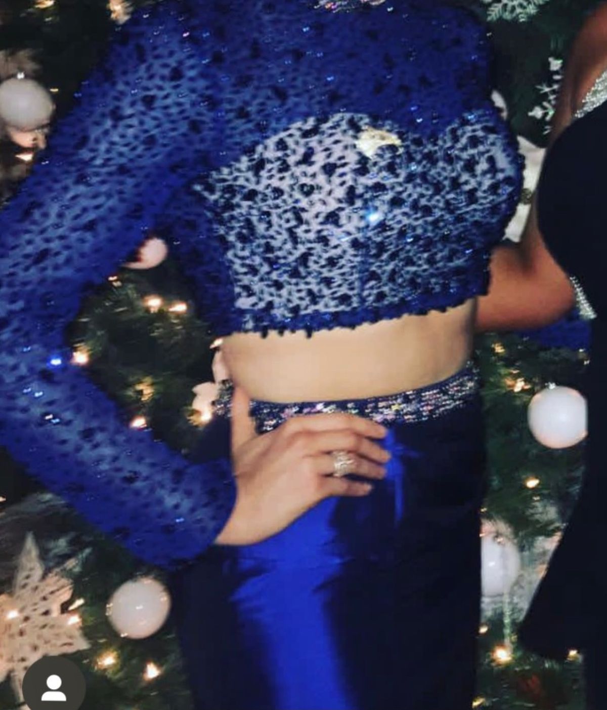 Sherri Hill Size 4 Prom Long Sleeve Sequined Royal Blue Dress With Train on Queenly