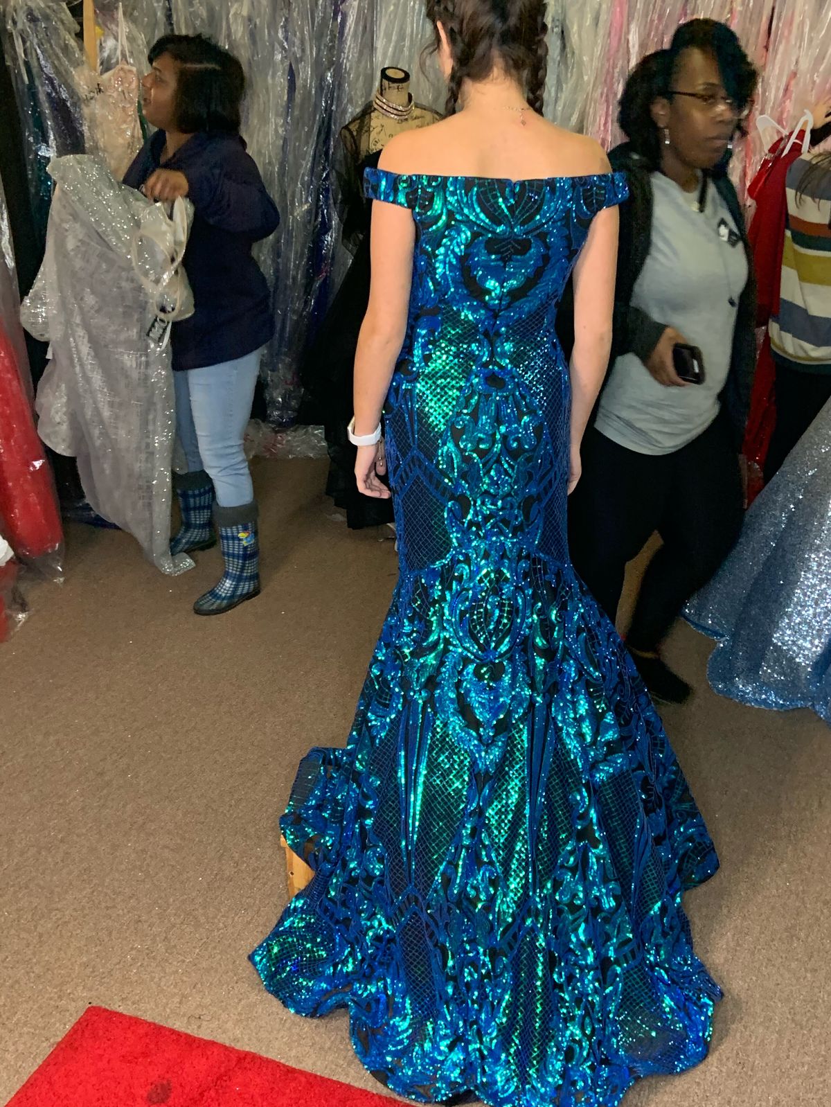 Size 6 Prom Multicolor Mermaid Dress on Queenly