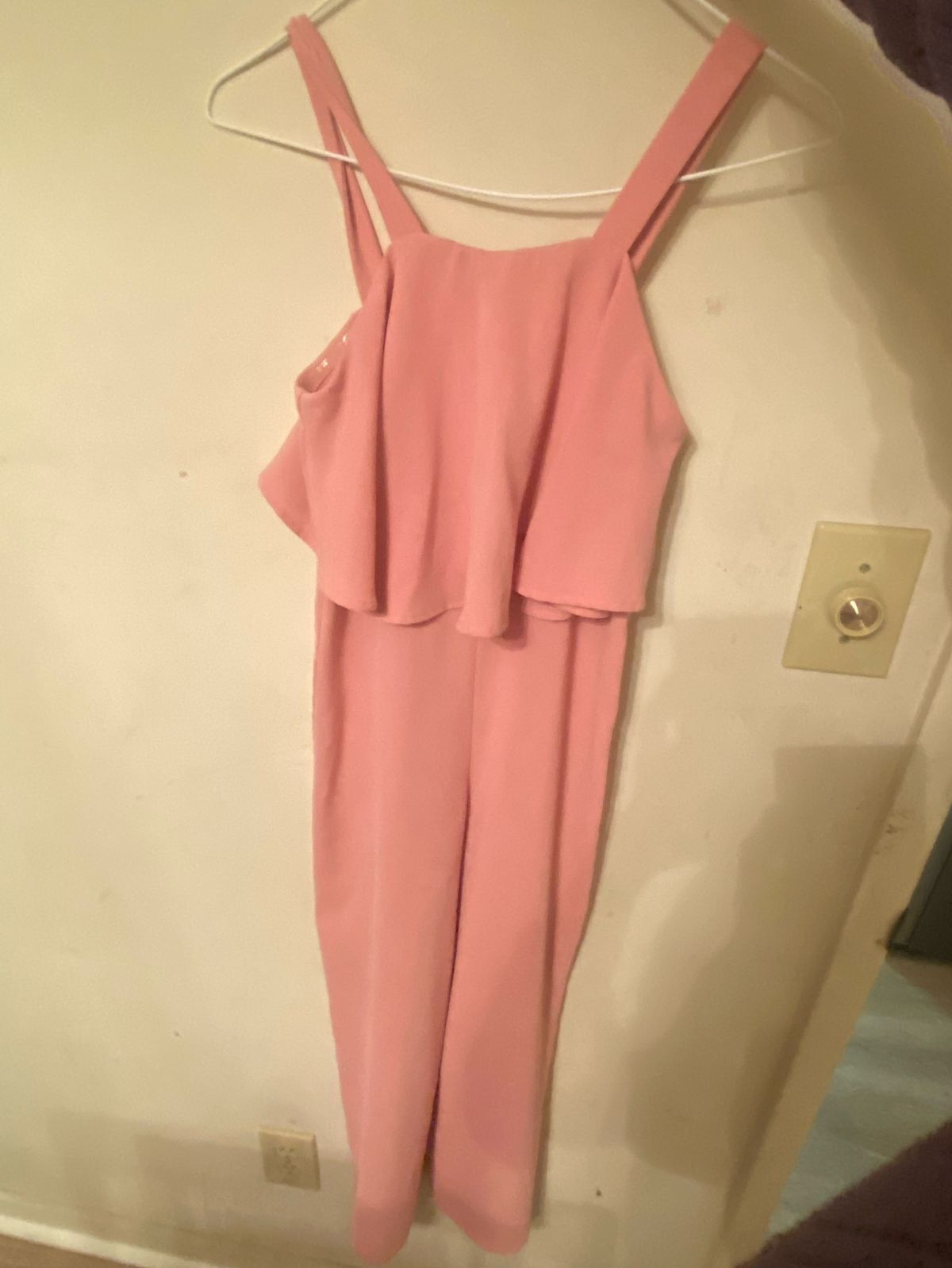 Size 0 Prom Pink Formal Jumpsuit on Queenly