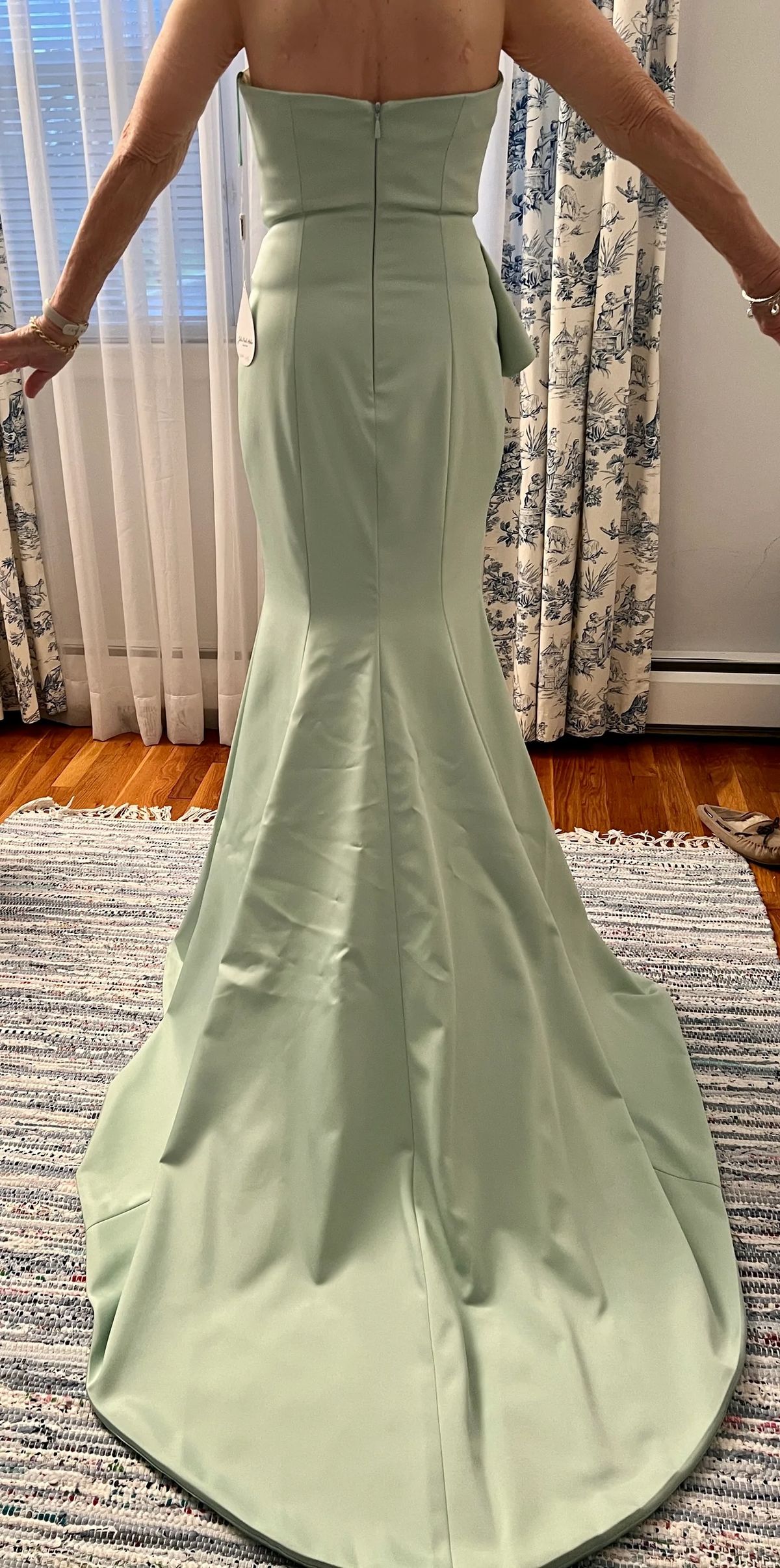 Style JPA7141871 John Paul Ataker  Size 6 Satin Light Green Mermaid Dress on Queenly