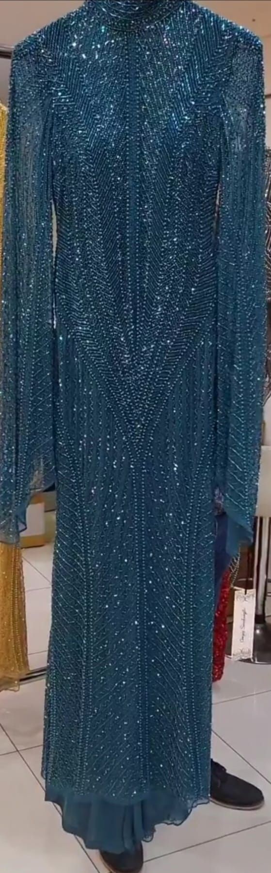 Plus Size 16 Long Sleeve Blue Mermaid Dress on Queenly