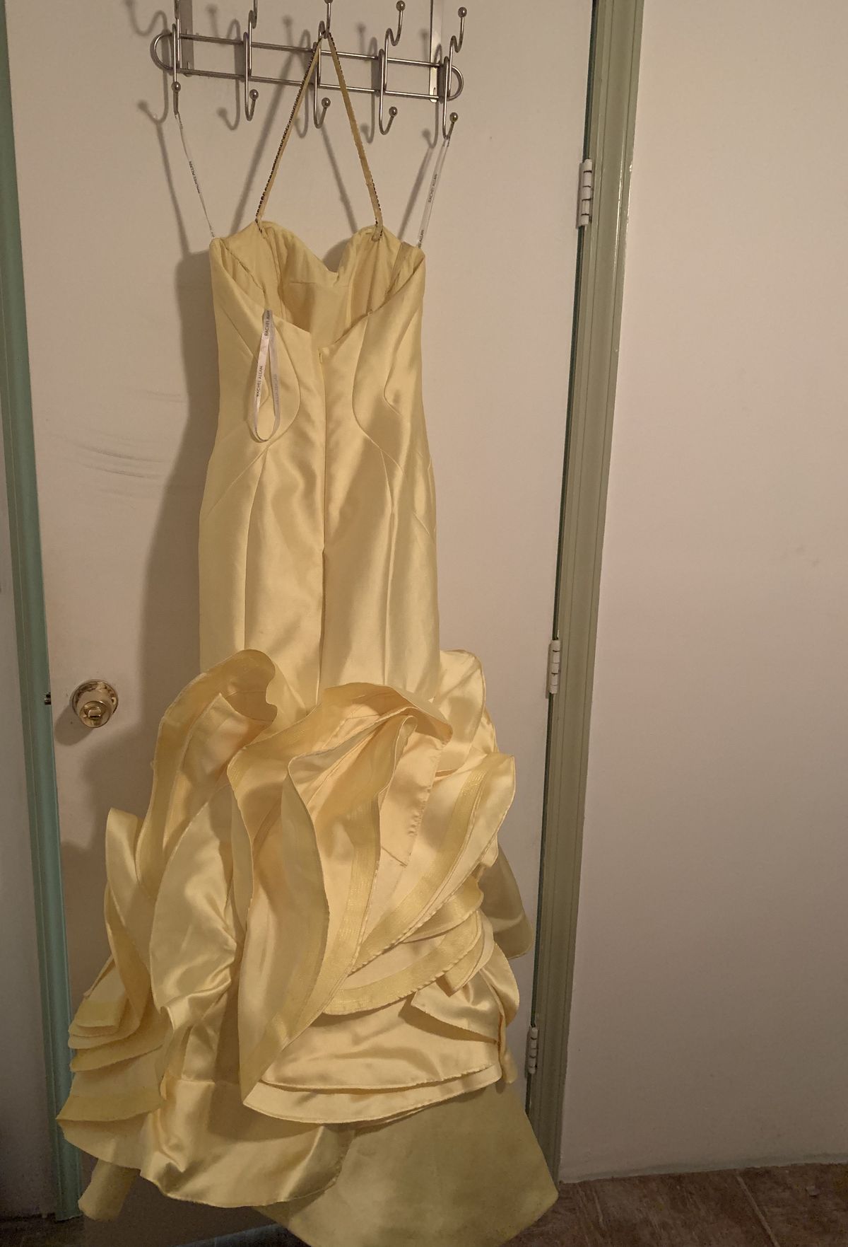 Rachel Allen Couture  Size 4 Prom Halter Yellow Mermaid Dress on Queenly