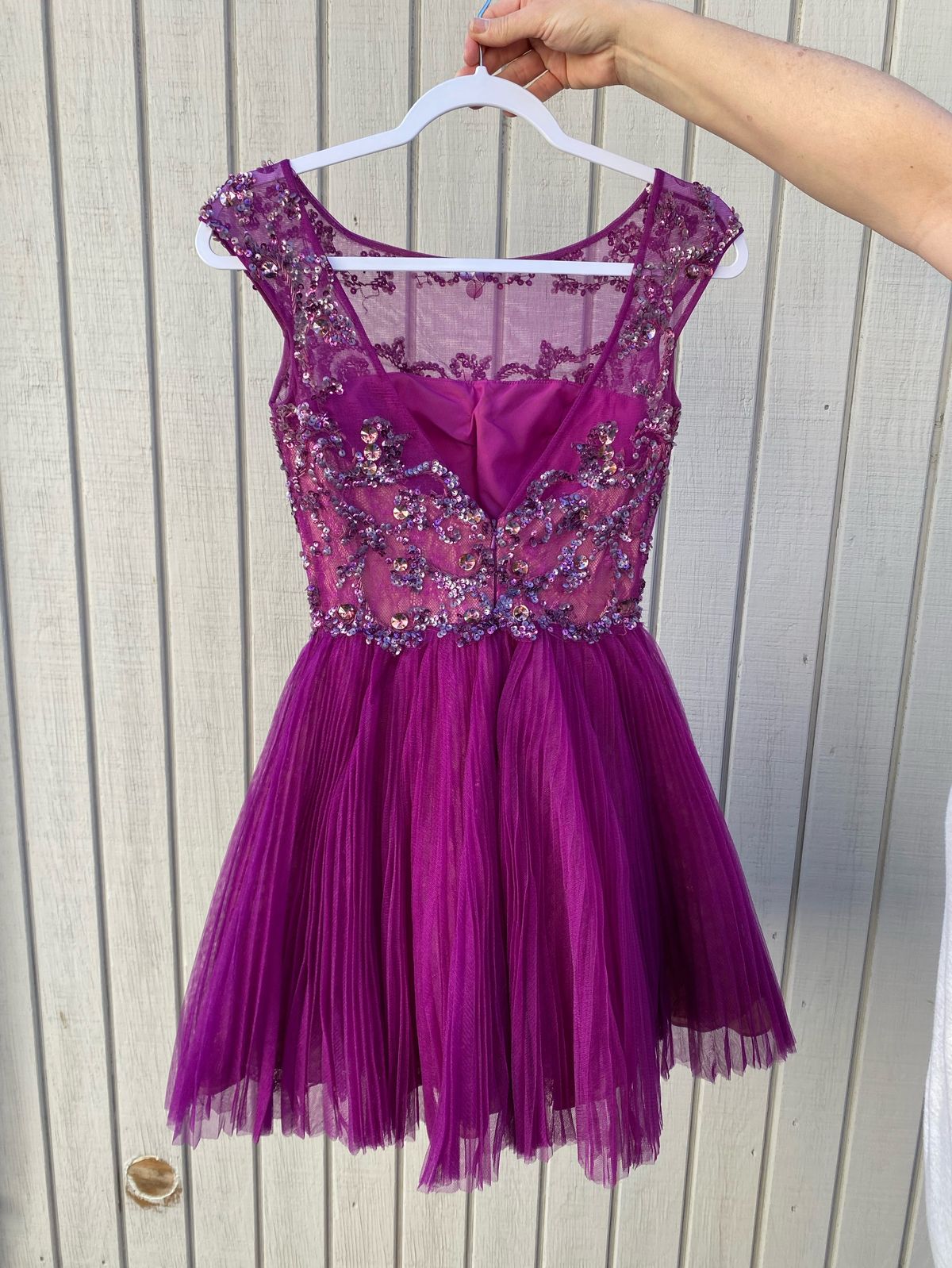 Sherri Hill Size 0 Prom High Neck Sequined Purple Cocktail Dress on Queenly