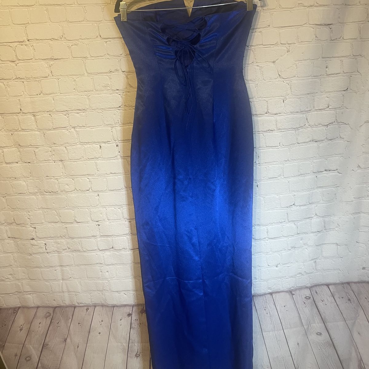 Showtime Collection Size 6 Strapless Satin Blue Floor Length Maxi on Queenly
