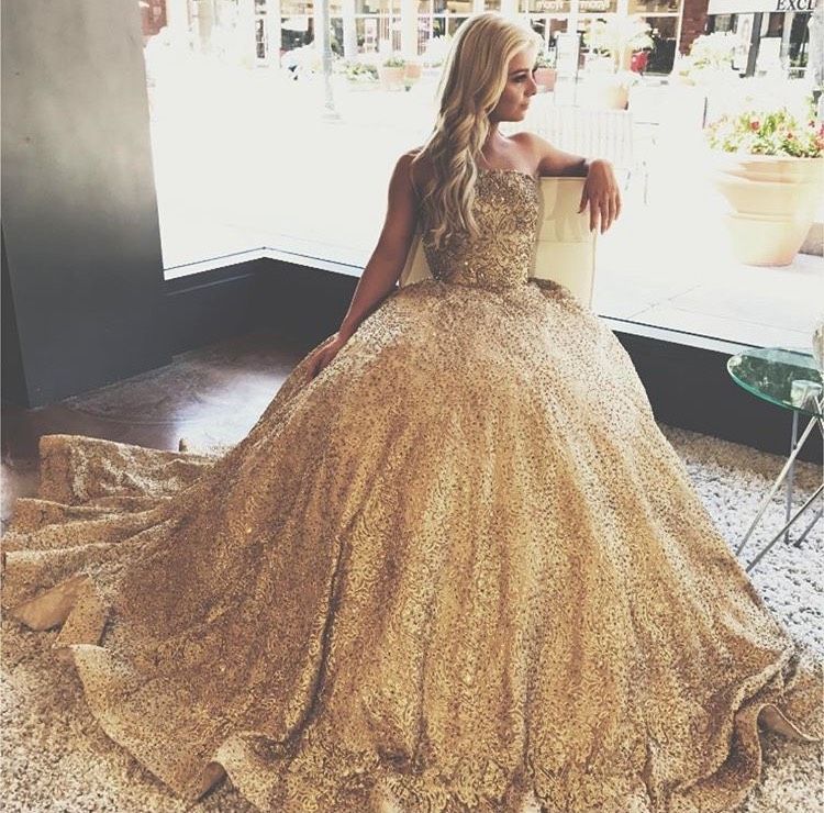 Sherri Hill Size 2 Prom Strapless Sequined Gold Ball Gown on Queenly
