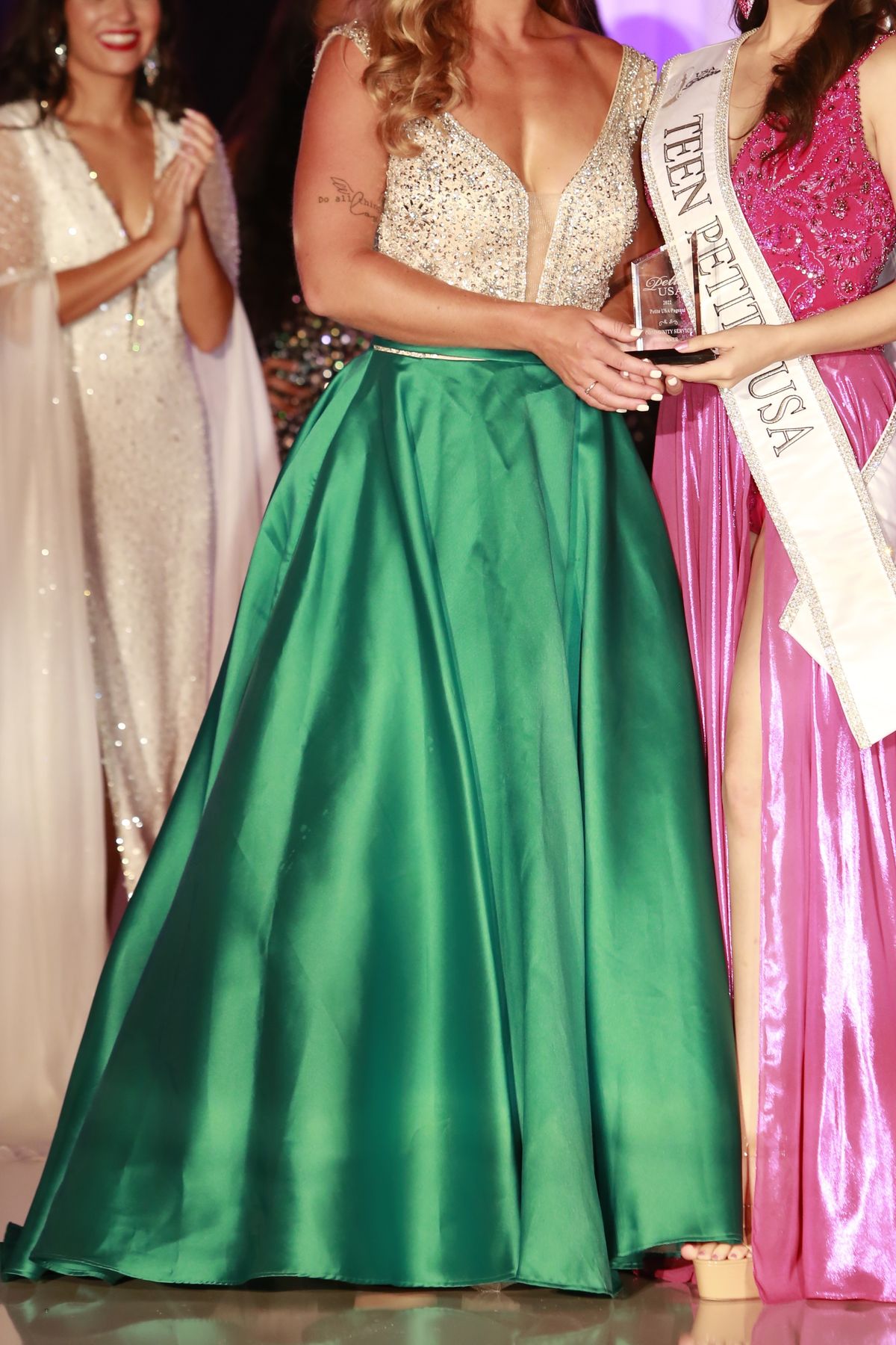 Size 6 Prom Green Ball Gown on Queenly
