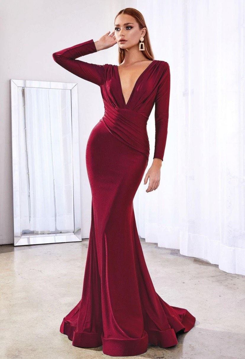 Size 12 Bridesmaid Long Sleeve Red Mermaid Dress on Queenly