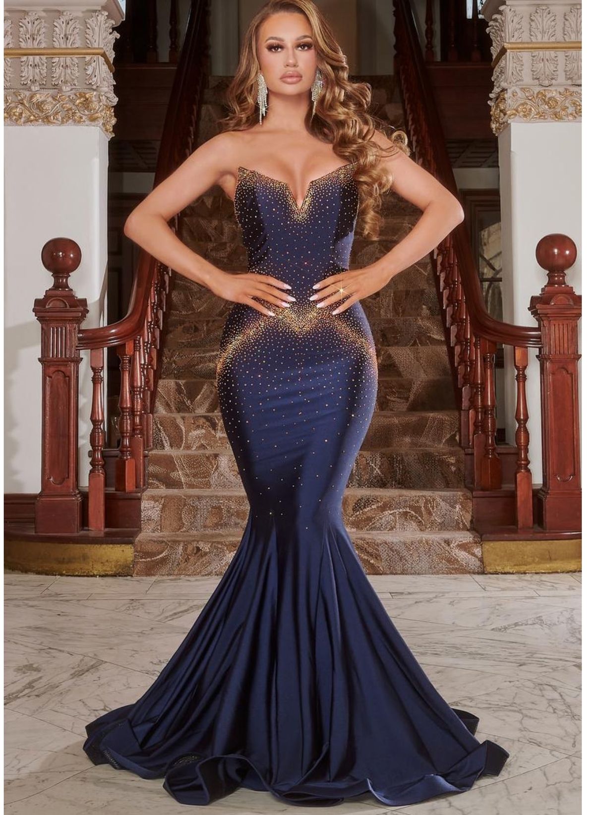 Portia and Scarlett Size 6 Prom Blue Mermaid Dress on Queenly