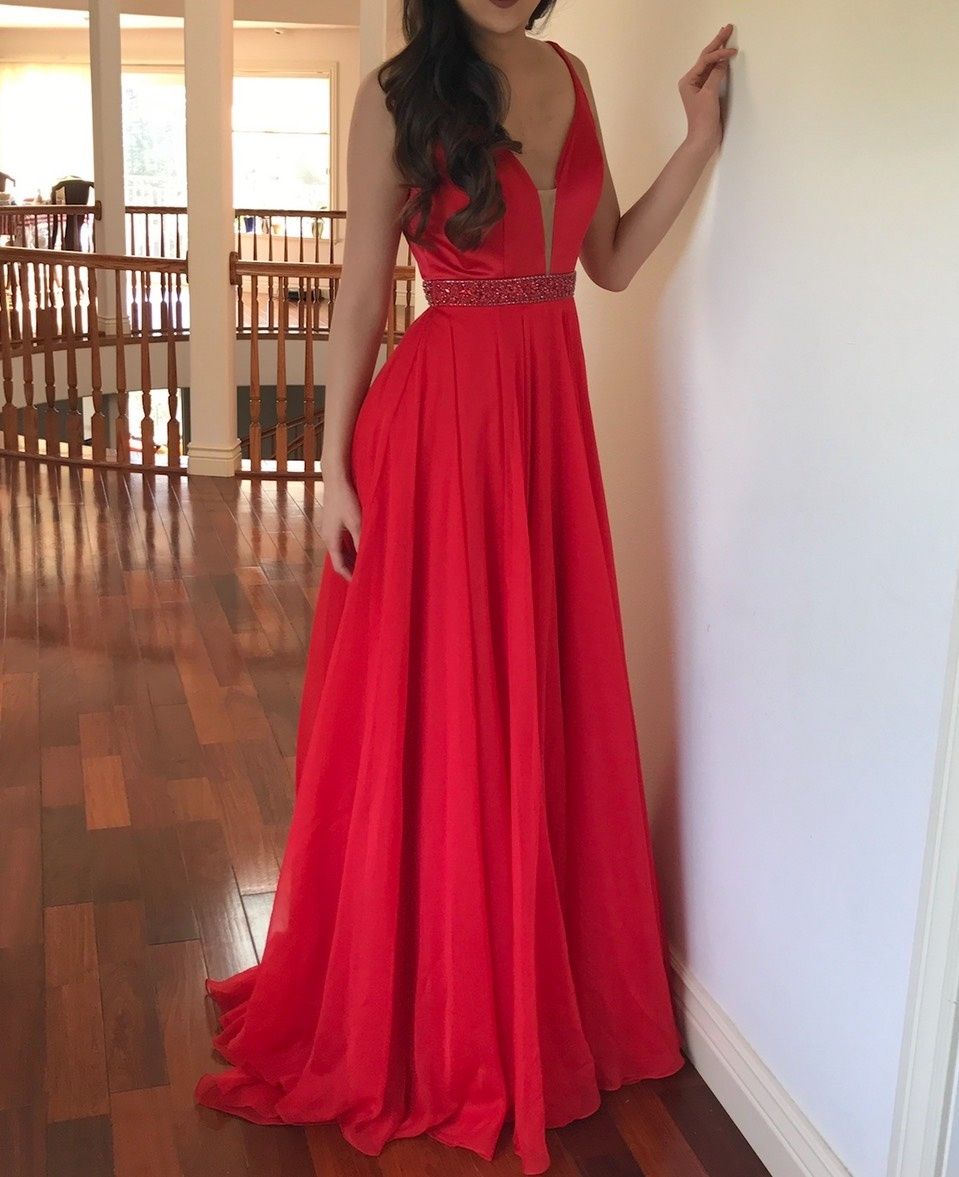 Sherri Hill Size 2 Prom Plunge Red A-line Dress on Queenly