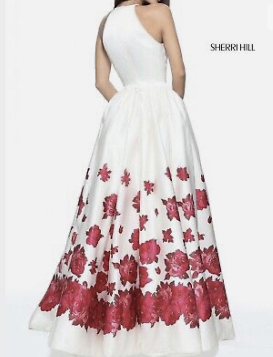 Sherri Hill Size 8 Prom High Neck Floral White Ball Gown on Queenly