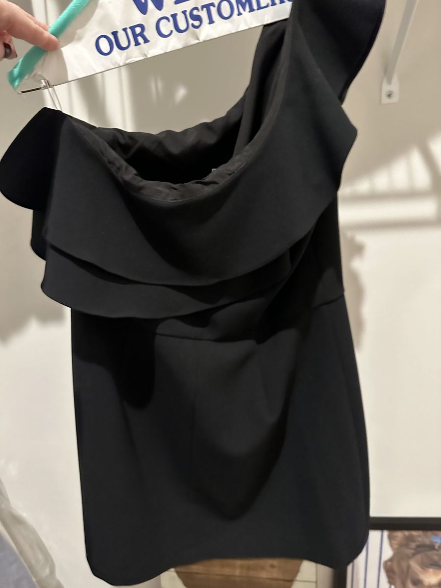 Size 10 Wedding Guest Black Cocktail Dress on Queenly