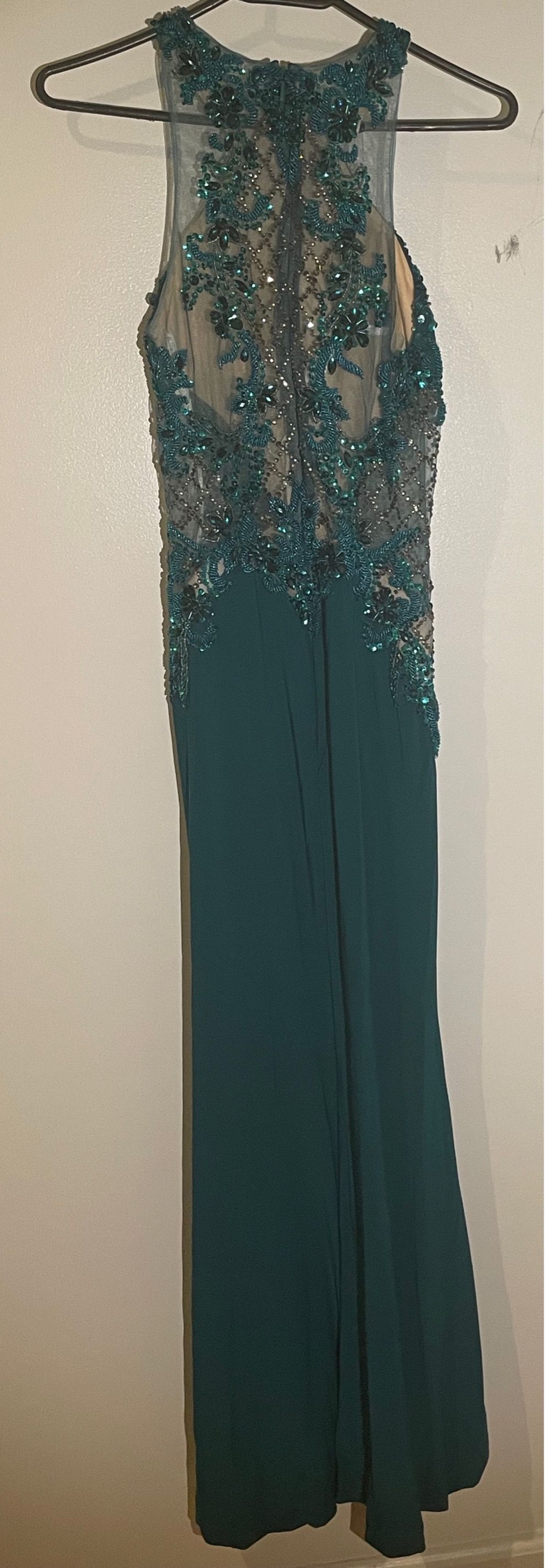 Camille La Vie Size 4 Prom Green Ball Gown on Queenly