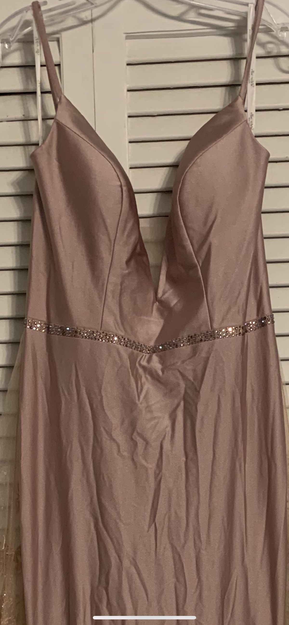Ellie Wilde Size 10 Prom Pink Mermaid Dress on Queenly