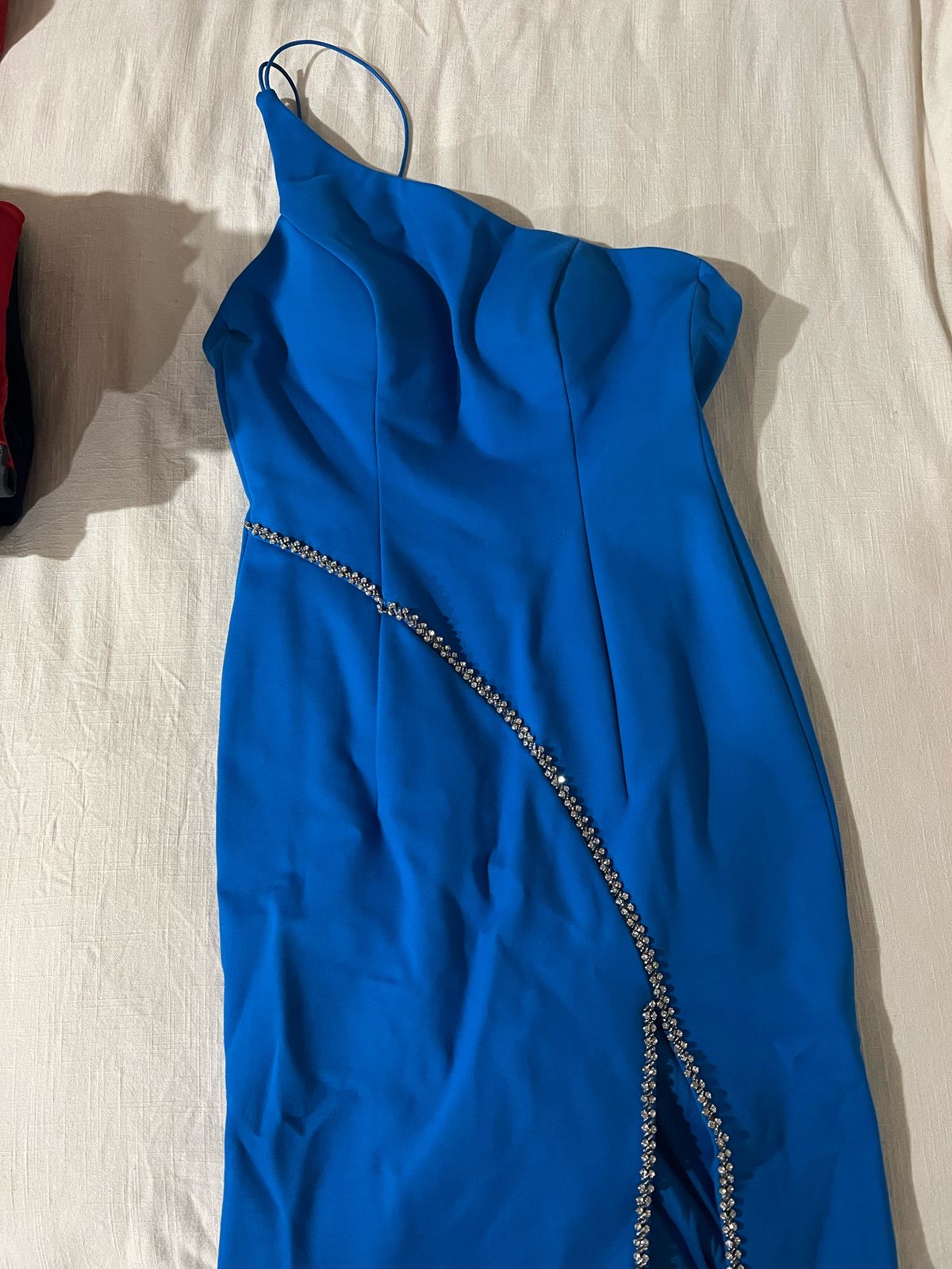 Sherri Hill Size 4 Prom One Shoulder Royal Blue Side Slit Dress on Queenly