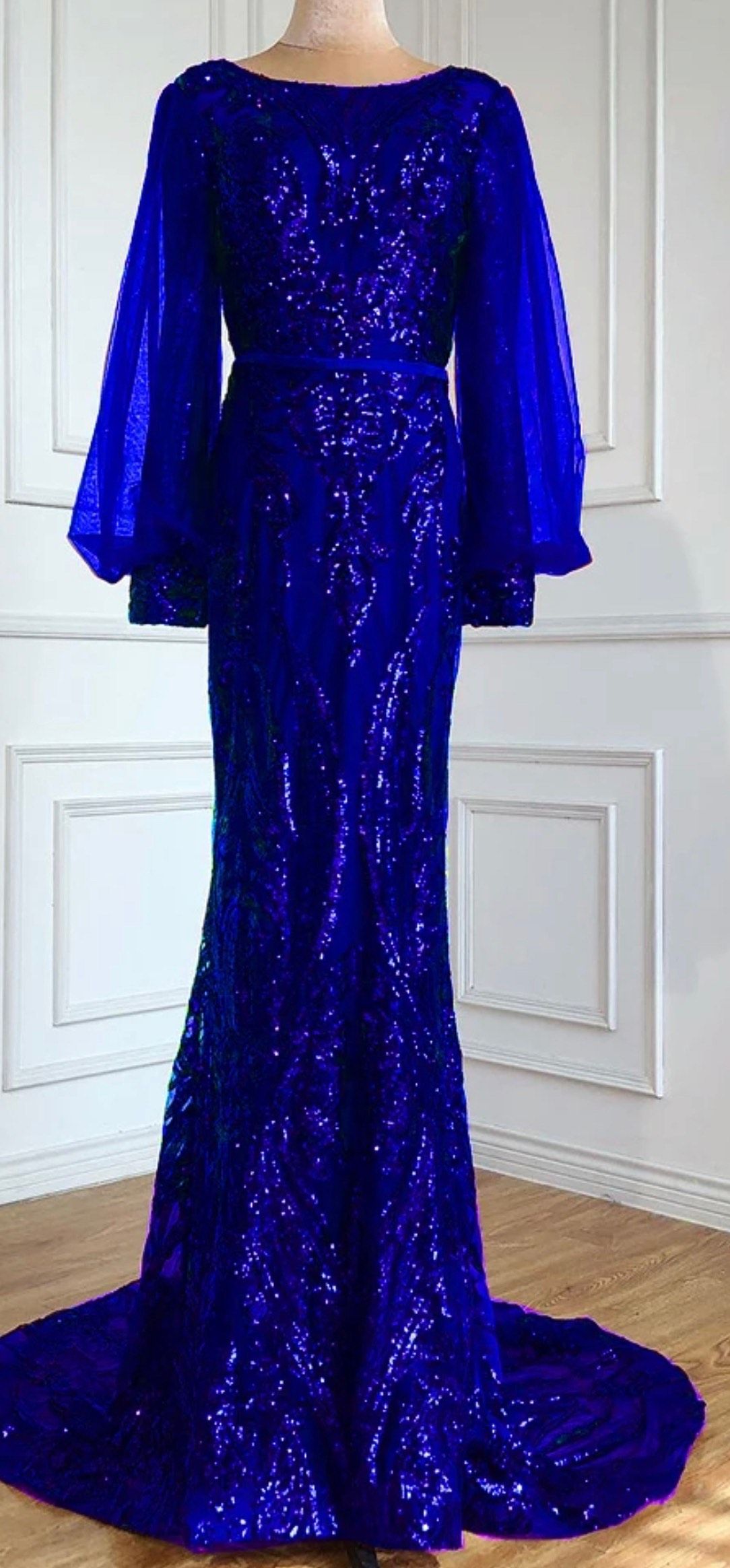 Size 4 Prom Long Sleeve Sequined Blue Mermaid Dress on Queenly