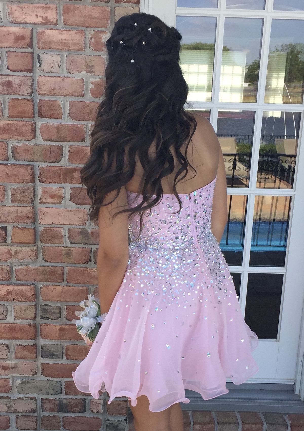 Size 0 Homecoming Sequined Light Pink Cocktail Dress on Queenly